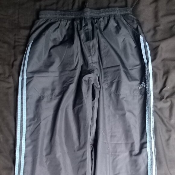 Vintage Adidas ClimaProof Stripe Mesh Lined Wind Pants Joggers Trainers - Picture 2 of 8